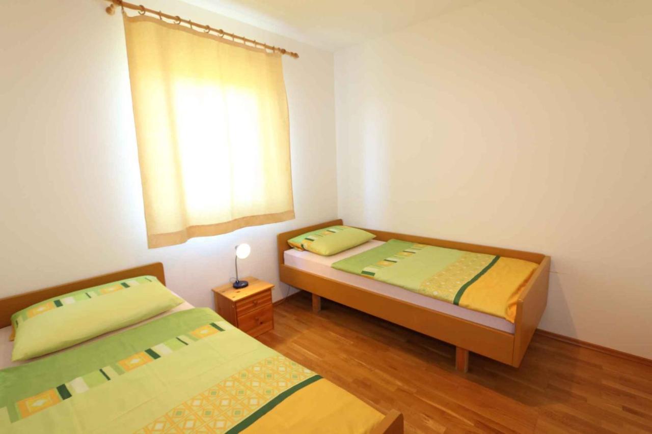 Apartments In Silo/Insel Krk 13430 Dış mekan fotoğraf
